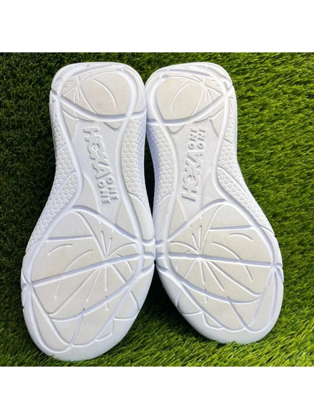 Hoka One One Hupana EM Womens Size 8 White Athletic Running Shoes Sneakers